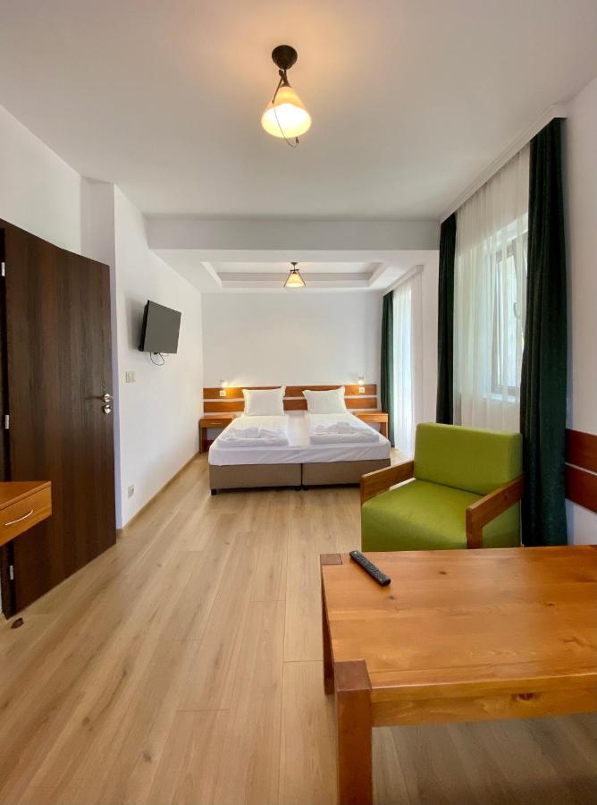 Edelweiss Central Hotel Банско Экстерьер фото
